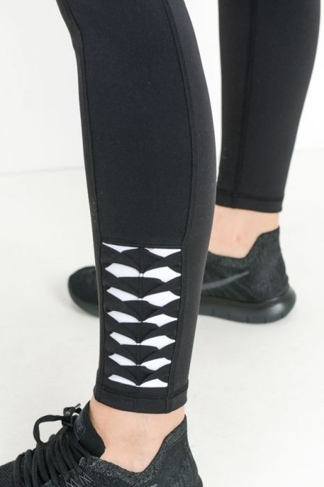 High-waist Everlast Legging.