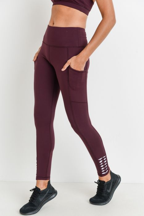 High-waist Everlast Legging.