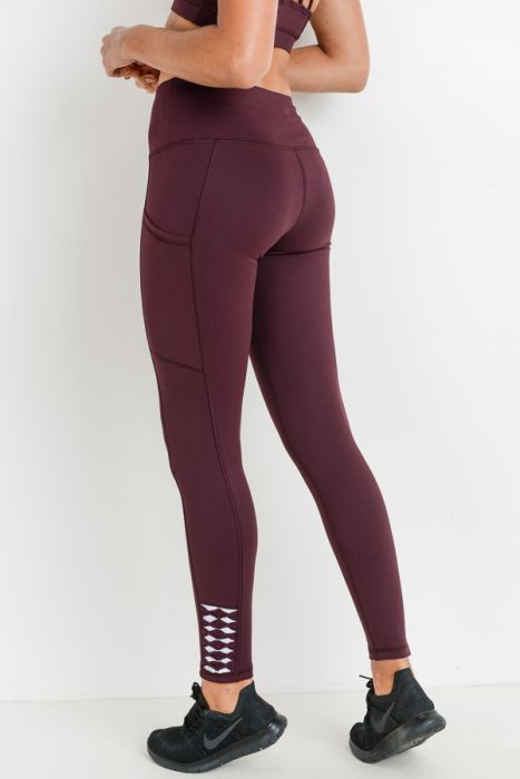 High-waist Everlast Legging.