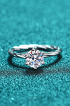 Moissanite Prong Twisted Ring